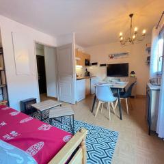 Appartement cosy avec piscine, animaux admis et parking à Flumet - FR-1-505-206