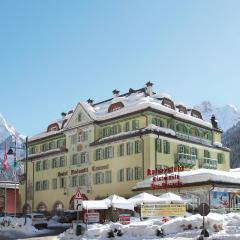 Hotel Dolomiti Schloss