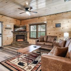 Modern 4 Bedroom Cabin in Timeless Resort Near Parkway and Dollywood with Game Room and Hot Tub