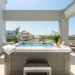 Villa Isabella Luxury Living rooftop Jacuzzi