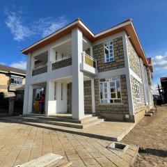 Muju-Villa Naivasha