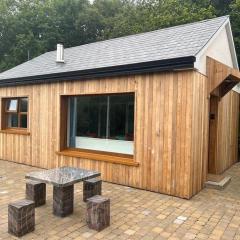 Cosy Studio Cabin set in nature with stove