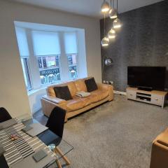 Bellshill Central Apartment