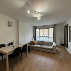 Cosy 2 bedroom apartment - Saint Denis - 15 min to Stade de France - Basilique