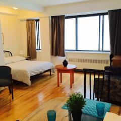 Stylish Montreal Apartment Comfortable Stay in the Golden Square Mile