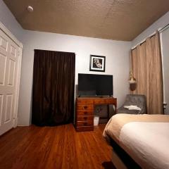 Cozy Room In Shared Apartment - Shutas Pl, Hartford