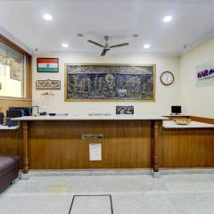 Super Hotel O NAR Comforts Near KSR Railway station