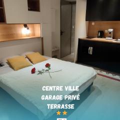 Superbe 2 étoiles en centre ville avec garage privé