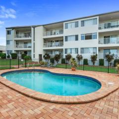 Three Bedroom Escape in Urangan