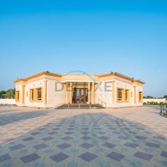 Luxurious 9BR Villa with Farm & Mountain View, Sharm by Deluxe Holiday Homes