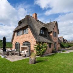 Villa Hengist mit eigener Sauna, 600 Meter vom Weststrand, Wenningstedt, Sylt