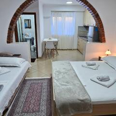 Aliaj's Guest House