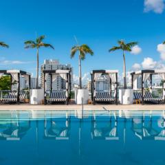 Luxury Oceanview Condo, Pool, Private Beach Access