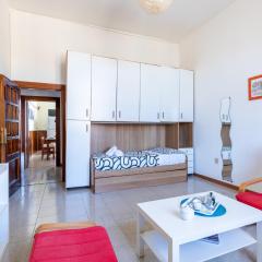 Roomy Apartment near Pisa Train Station