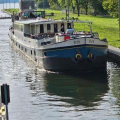 Hotelboat Iris Groningen