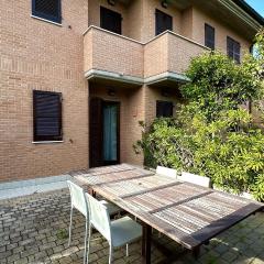 Sirolo, trilocale con giardino - S336