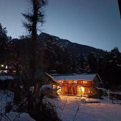 Mudhouse Old Manali