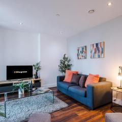 Sleek 2 Bed in Manchester with PARKING! Perfect for couples!