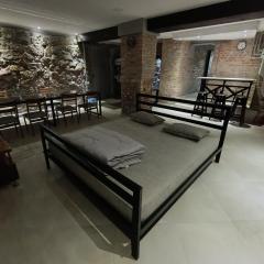 46 Loft apartment with king-size bed