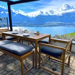 SwissHut Stunning Views Alps & Lake - Chalet Schärme