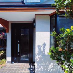 Charming Japanese Villa with Quiet, Private Garden