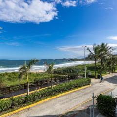 Apartamento 101 no Residencial Praia de Fora - Vista Panorâmica para o Mar em Quatro Ilhas