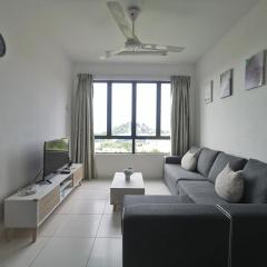 Cozy Condo at Melaka Top Hill, 7-9pax