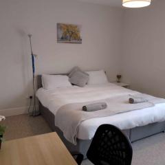 Double or twin room in town centre