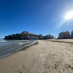 Peñiscola Enamora a 10 min de la Playa Norte, Con Parking incluido, Wifi y Smart Tive, Disfruta de una Estancia de 5 Estrellas