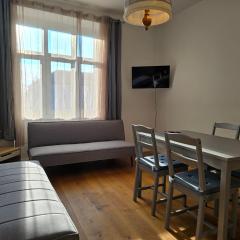 Near Taborstrasse 2Bedrooms for 4