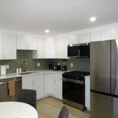 Modern East Boston 2 Bed 2 Bath