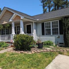 New Charming 3br Durham Retreat