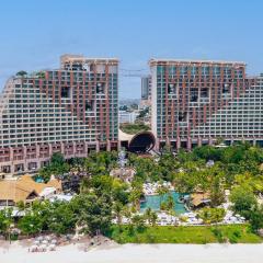 Centara Grand Mirage Beach Resort Pattaya