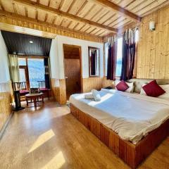 RV Cottage & Rooms - The Silken Stay #Royal View #Near Mall Manali