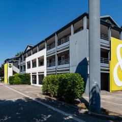 B&B HOTEL Grenoble Université 1