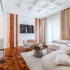 luxury apartment with terrace Gran Via Madrid