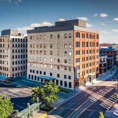 AC Hotel by Marriott Grand Rapids Downtown