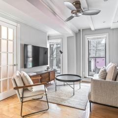 Stylish Midtown 2bed 1bth Apartment in the Heart of Midtown Manhattan