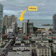 Apto Amplo e Perto da Praia