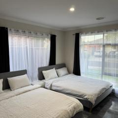 Mahzan on Dromana Master Bedroom