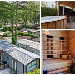 VELUWE HOENDERLOO LUXURY CHALETS WITH PRIVATE SAUNA AND HOT TUB - Swimming Pool Tennis Court Supermarket Bowling Alley Theatre and Entertainment for Children