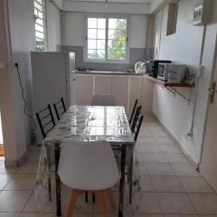 Studio charmant avec acces jardin a Riviere Pilote 36 m²