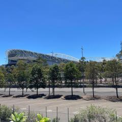 Modern 3B2B apt with superb stadium view at sydney olympic park