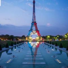 2 bedrooms Tour Eiffel Trocadéro Paris 16