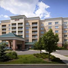 Courtyard by Marriott Toronto Vaughan