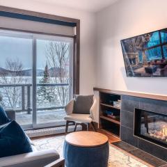 Condo overlooking Lac Superieur & mountain views