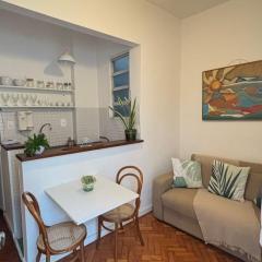 Apartamento 3 minutos da praia NC 1145-1202