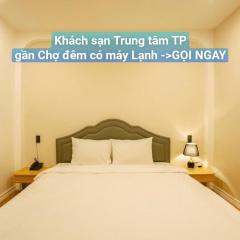 HOTEL NMC - Khách Sạn gần Chợ Đêm có máy Lạnh