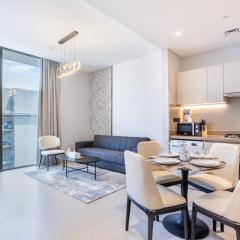 STAY BY LATINEM Luxury 1BR Holiday Home CV A2806 near Burj Khalifa