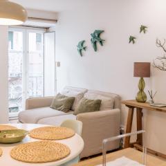 Aquilla's Alfama Apartment by Mycelia